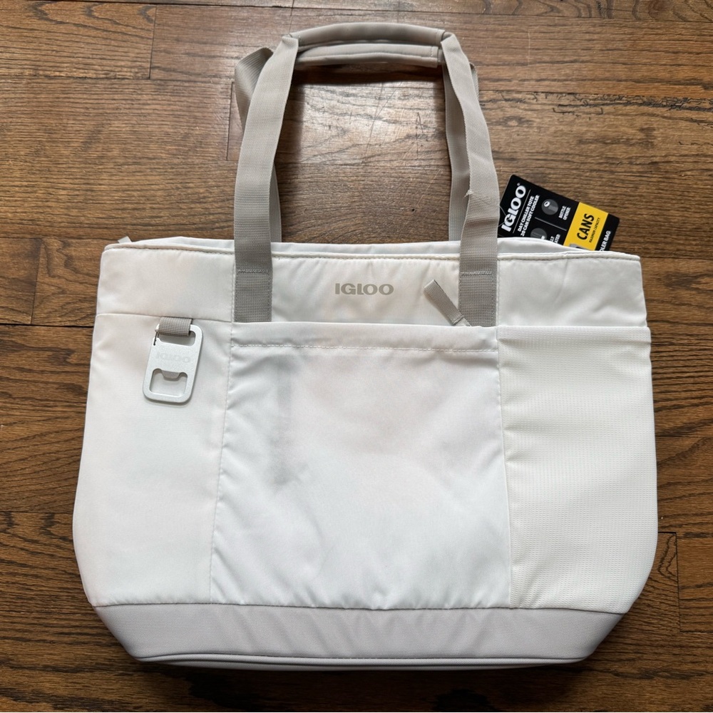 Igloo Day Chiller Tote 20-Can Soft Cooler Bag Ivory Insulated Bottle Opener NWT